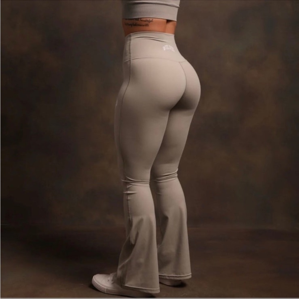 Darc Sport Flare Leggings